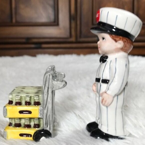 Vintage Coca-Cola Delivery Boy and Coke Cases Cart Ceramic Salt & Pepper Shakers - Picture 4 of 8